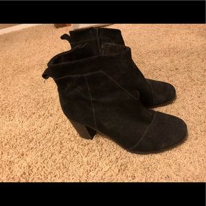 Toms black suede booties